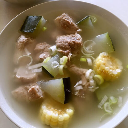 香喷喷的冬瓜排骨汤