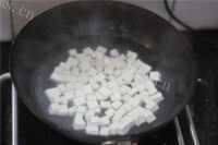 家常香菇酱蚝油豆腐做法图解1)
