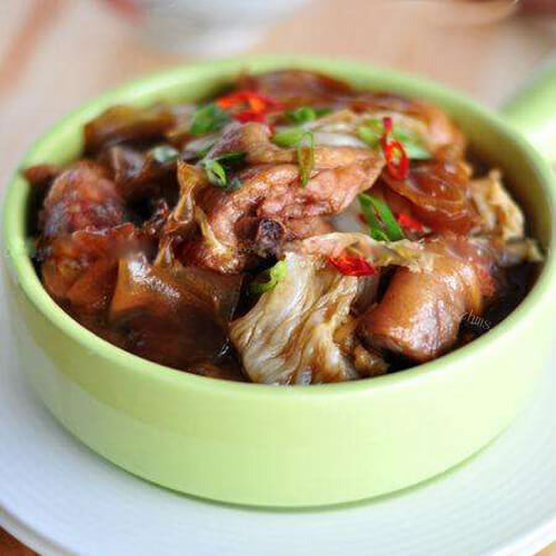黑椒圆白菜煎鸡肉