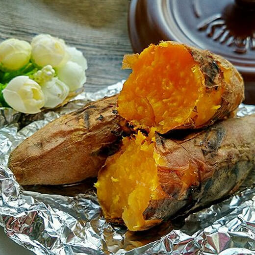 美味的砂锅烤红薯（地瓜）