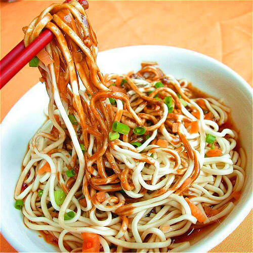 美味的老汉口热干面
