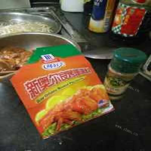 香喷喷的秘制猪排饭做法图解2)