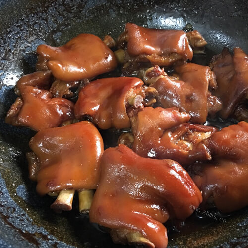 美味的咖喱猪蹄
