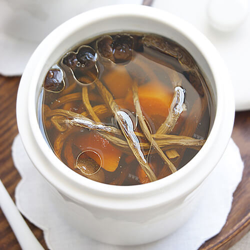 茶树菇排骨汤