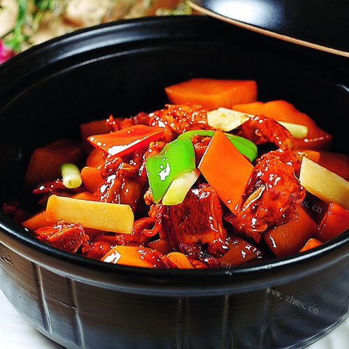 土豆炖排骨