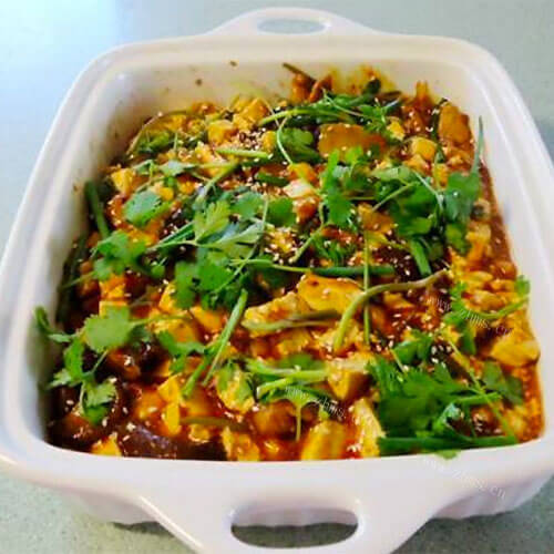 爱上冬菇鸡丝煮辣豆腐