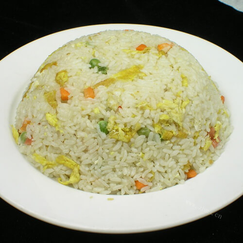 美味双蔬蛋炒饭