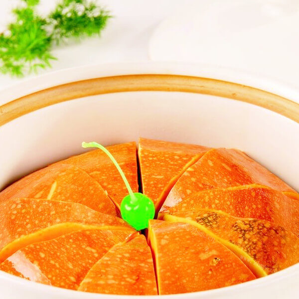 营养的砂锅焗南瓜鸡