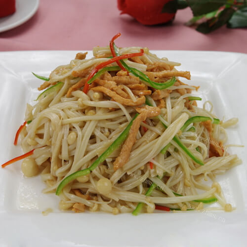 金针菇炒肉