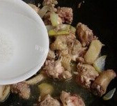 可乐鸡腿做法图解9)