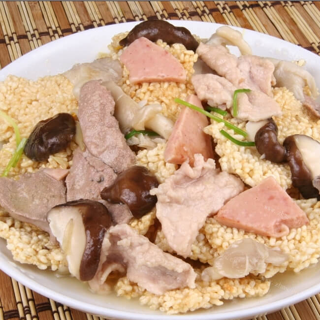 美味的三鲜锅巴