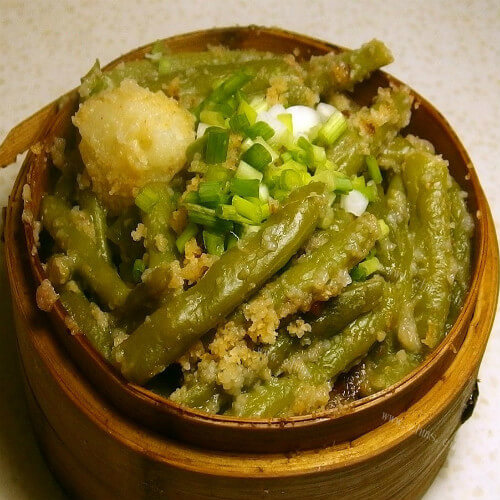 美味的粉蒸扁豆