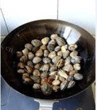 辣炒蚬子做法图解5)