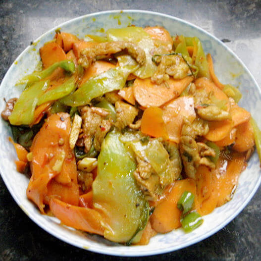 自制胡萝卜肉片