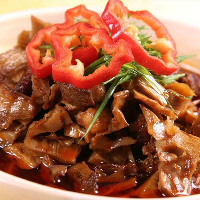 鲜美笋干烧肉片