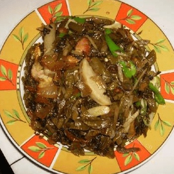 家常菜酸菜炒腊肉