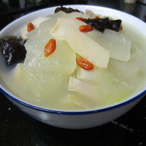 清爽美味的冬瓜炖羊排