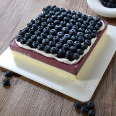 美味蓝莓芝士蛋糕