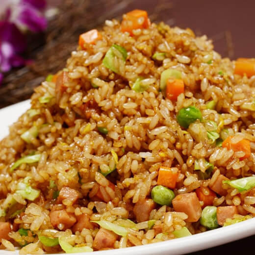 美味的香干烤肠炒饭