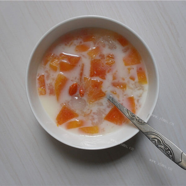 家常木瓜牛奶糖水