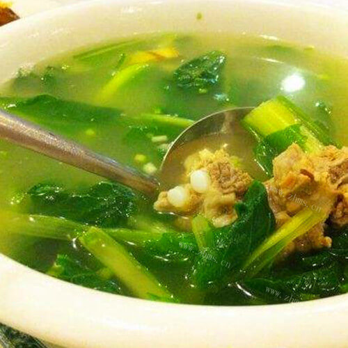 滋补青菜荷叶蛋排骨汤