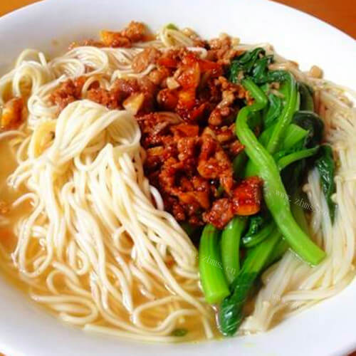 暖心的蒜香肉末面