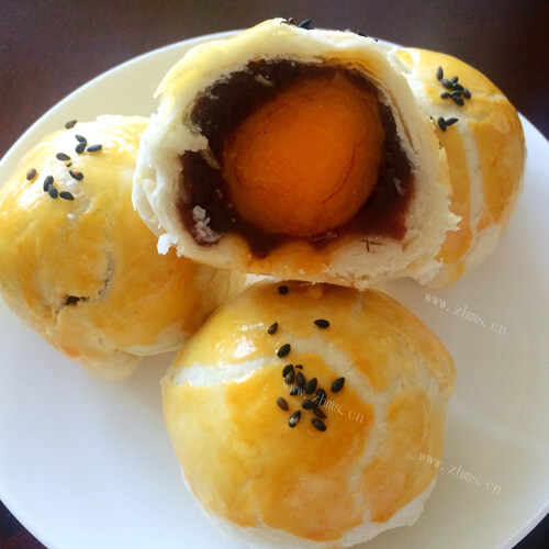 美味的黄油蛋黄酥