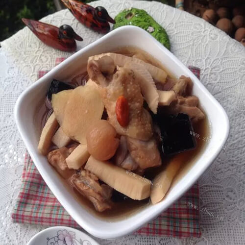 椰子煲鸡
