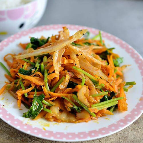 甜辣泡菜炒银鱼