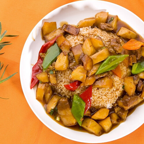 美味牛肉土豆盖饭
