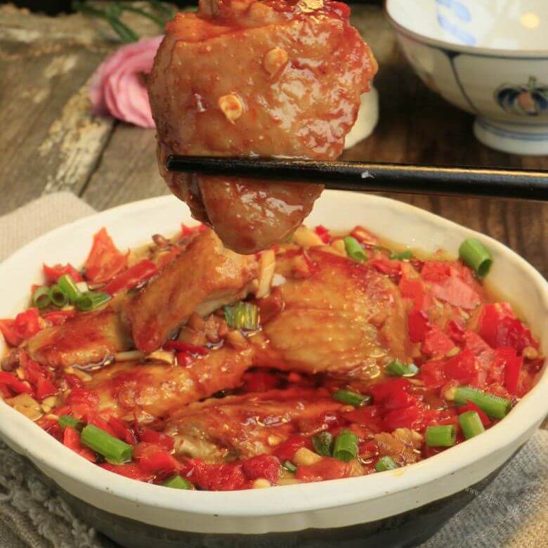 自制剁椒金针菇蒸鸡翅