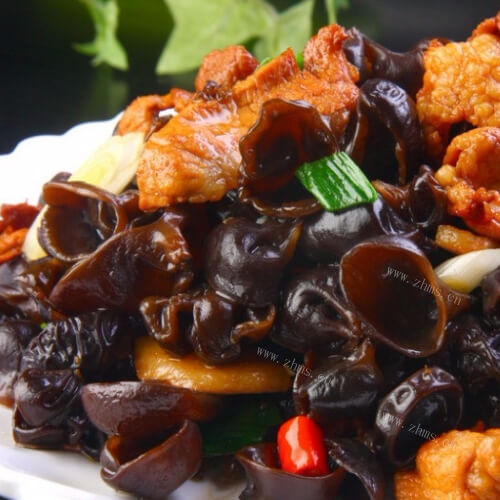 黑木耳炒肉