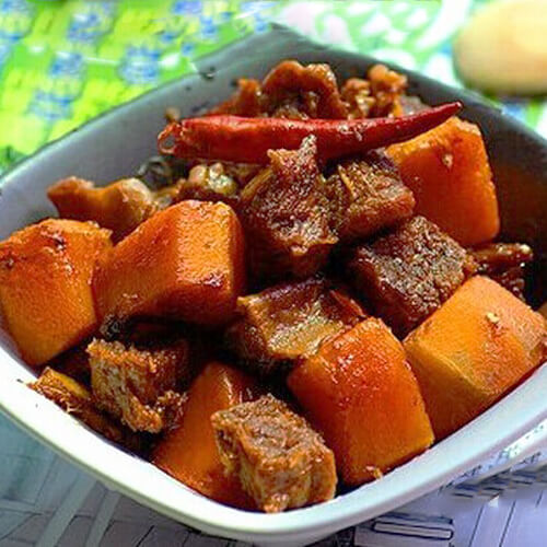 美味南瓜炒辣椒牛肉