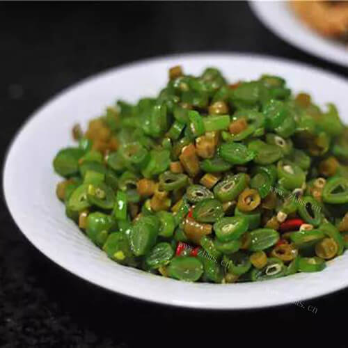 开胃营养酸豆角炒四季豆