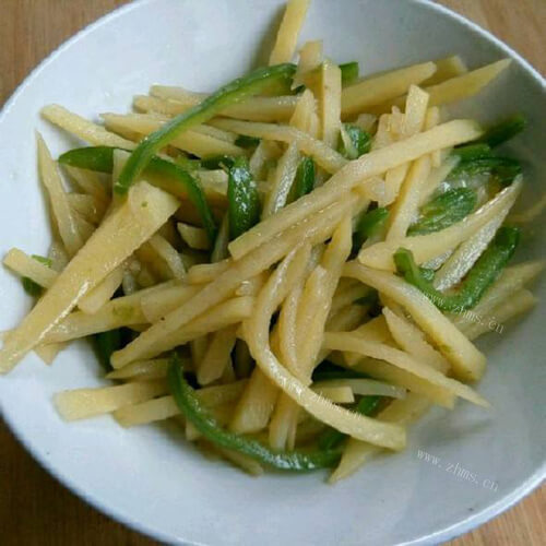 简单的炒马铃薯