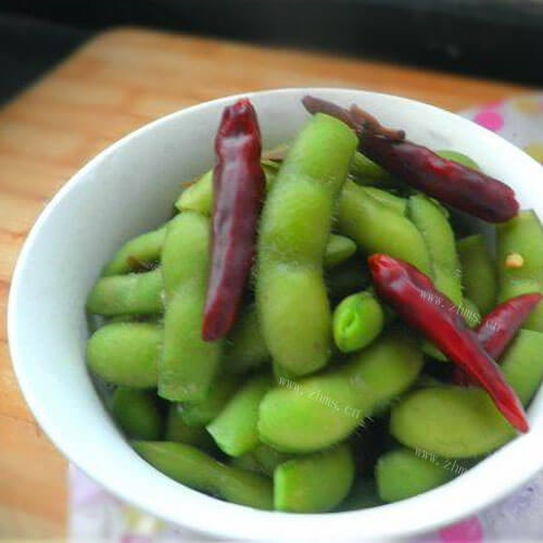 煮毛豆