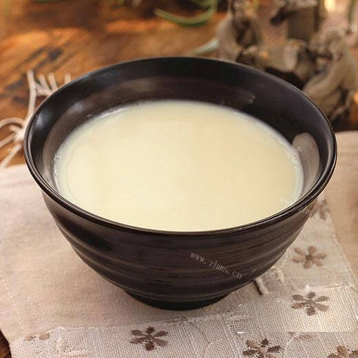 好喝的杏仁大米豆浆