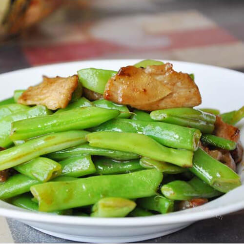 可口的芸豆炒肉