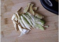 特色砂锅鱼头做法图解3)