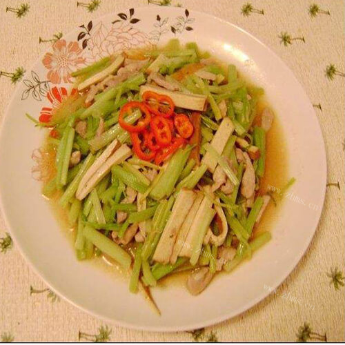 好吃的油炝菜根