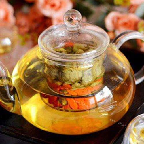 美味红枣枸杞菊花茶