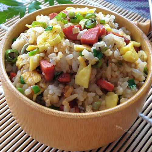易做的鸡腿肉炒青豆