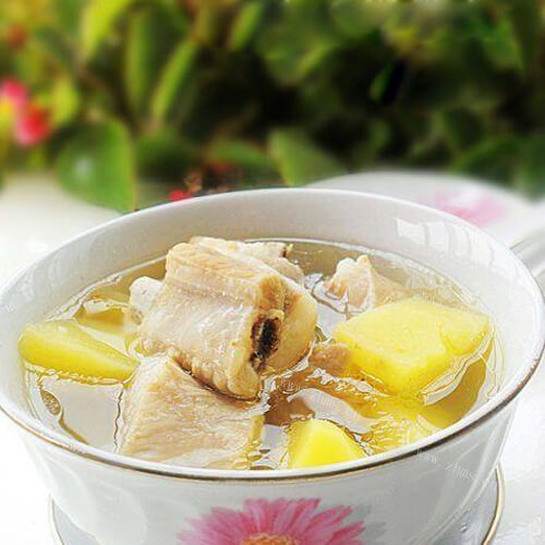 可口猪肉土豆片汤