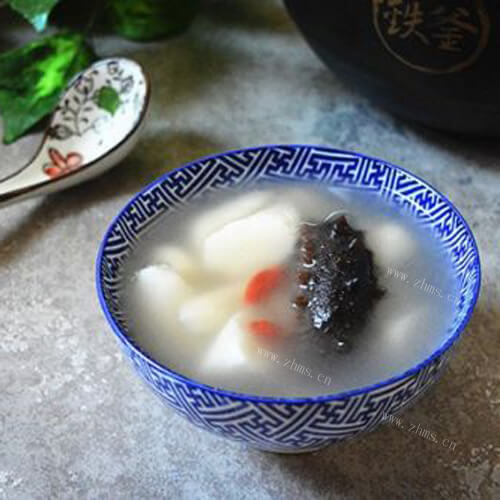 鲜美的海参山药枸杞汤
