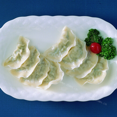 营养全面玉米胡萝卜肉馅饺子