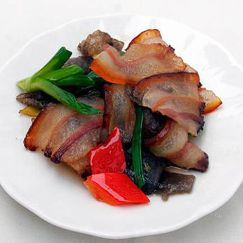 家常烟熏腊肉
