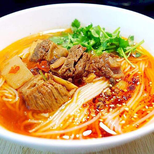 传统小吃牛腩粉