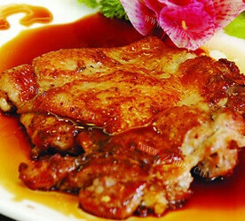 美味的番茄酸甜鸡扒 做法图解4)