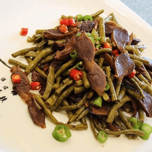 老滋味酸豆角爆鸭胗