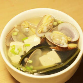 美味的豆腐海带汤